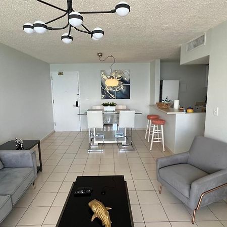 Ocean Front 2 Bedroom & Bath In Isla Verde San Juan Buitenkant foto