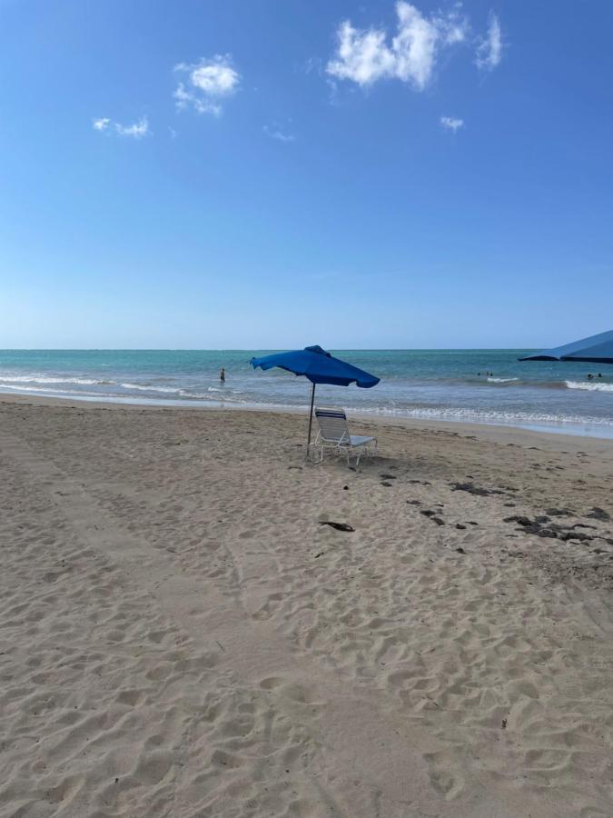 Ocean Front 2 Bedroom & Bath In Isla Verde San Juan Buitenkant foto