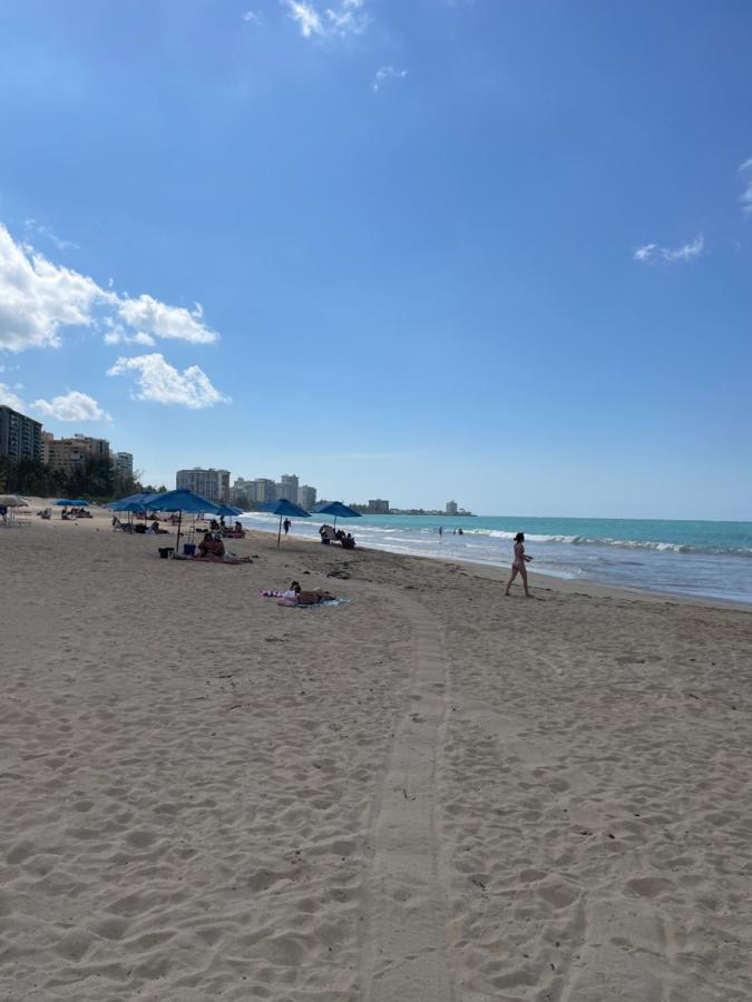 Ocean Front 2 Bedroom & Bath In Isla Verde San Juan Buitenkant foto